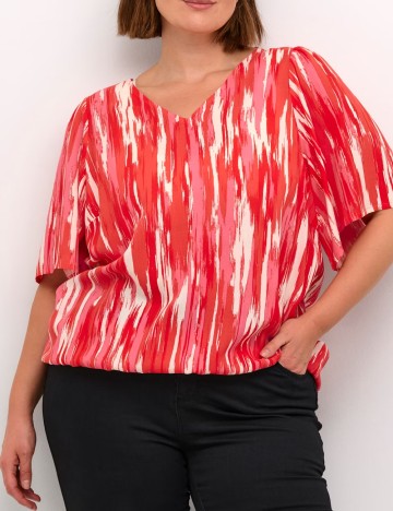 
						Bluza Kaffe Curve, rosu