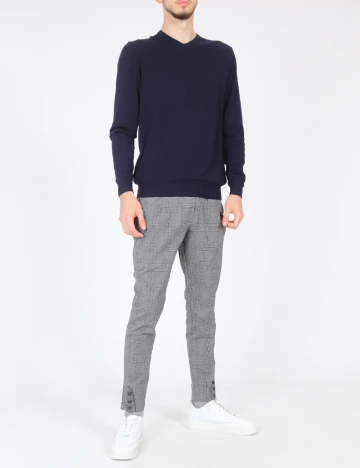 Pantaloni Bershka, gri