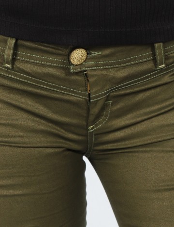 Pantaloni Bershka, verde