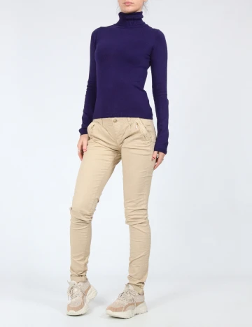 Pantaloni Bershka, crem