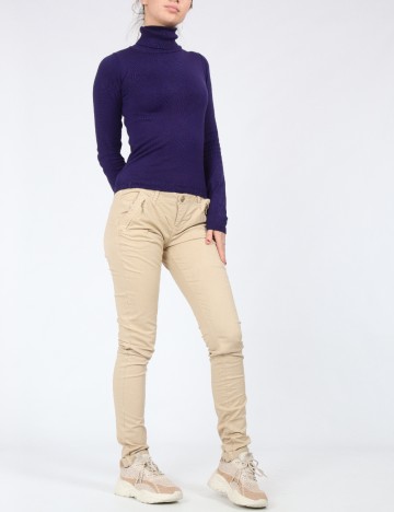 Pantaloni Bershka, crem