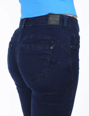 Blugi Bershka, bleumarin