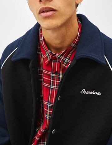 Jacheta Bershka, negru/bleumarin