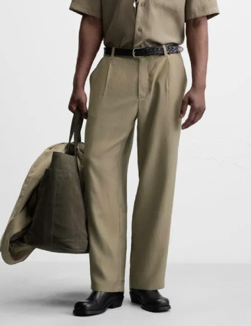 
						Pantaloni Zara, kaki