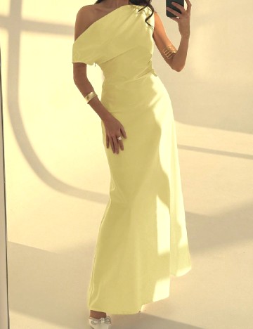 
						Rochie lunga SHEIN, galben