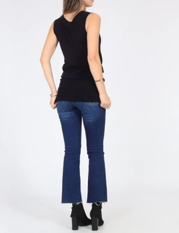 Vesta Zara, bleumarin