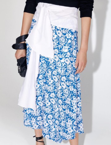 
						Fusta Zara, albastru