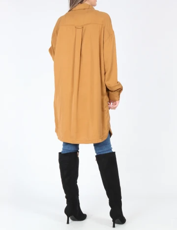 Jacheta Bershka, maro