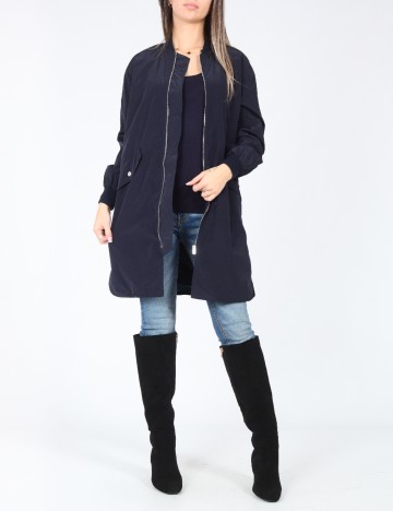 
						Jacheta Bershka, bleumarin