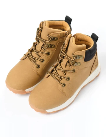 Ghete Cool Club, maro