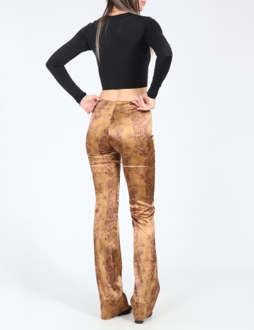 Pantaloni Bershka, imprimeu sarpe