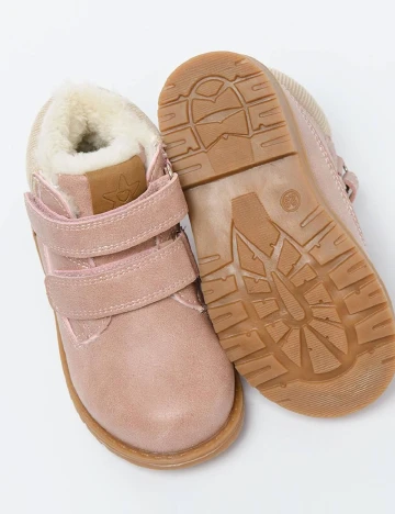 Ghete Cool Club, roz