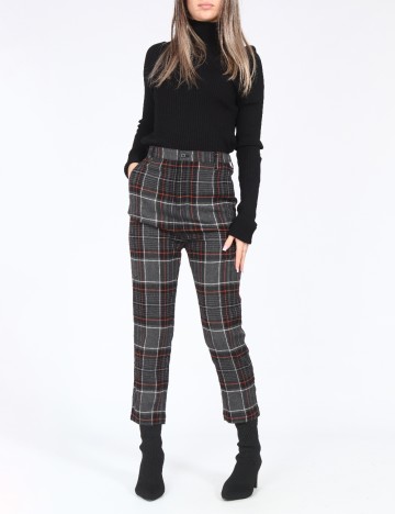 
						Pantaloni Zara, mix culori