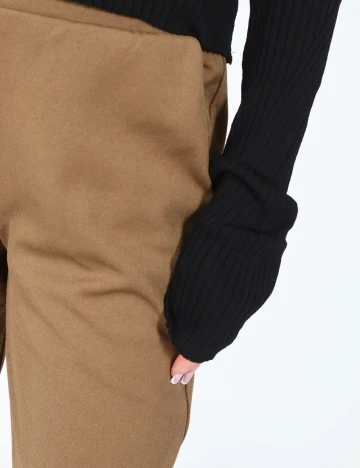 Pantaloni Zara, kaki