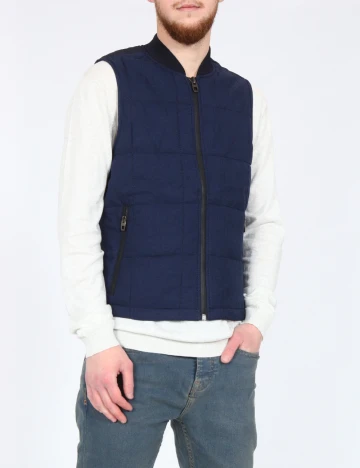 Vesta Zara, bleumarin