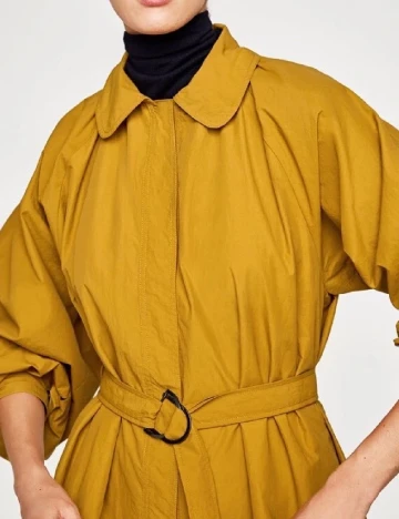 Jacheta de ploaie Zara, mustar