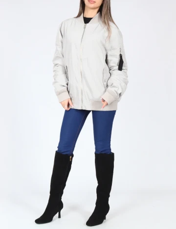 Jacheta Bershka, gri