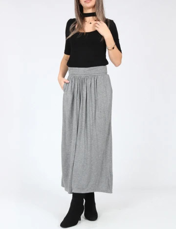 Fusta Zara, gri