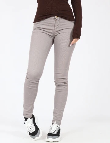Pantaloni Pull&Bear, gri