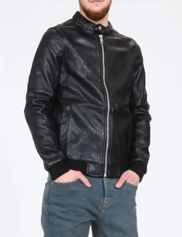 Jacheta Pull&Bear, negru