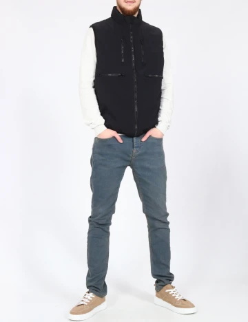 Vesta Zara, bleumarin inchis