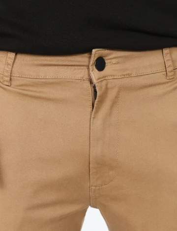 Pantaloni Bershka, maro