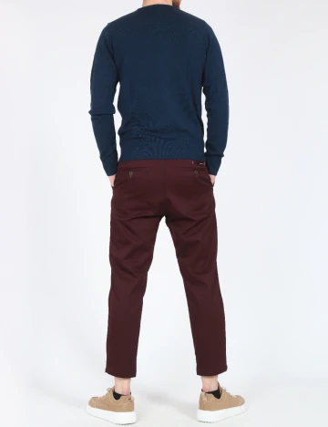 Pantaloni Pull&Bear, visiniu