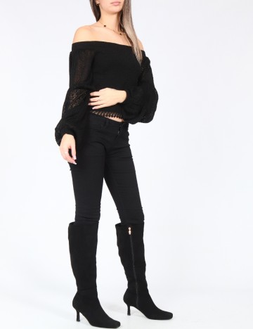 Top Bershka, negru