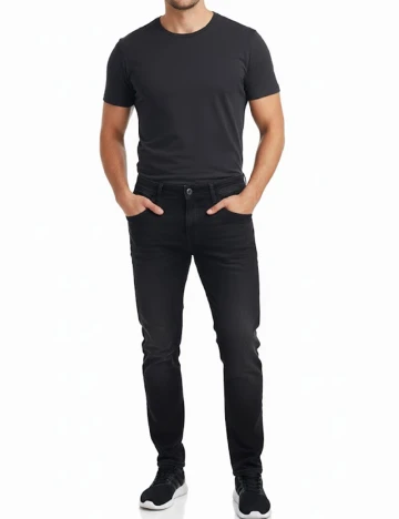 Blugi Bershka, negru