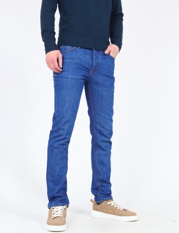 
						Blugi Bershka, albastru