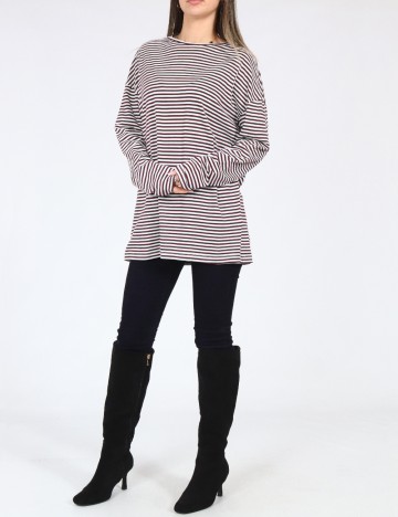 
						Bluza Oversize Zara, pruna