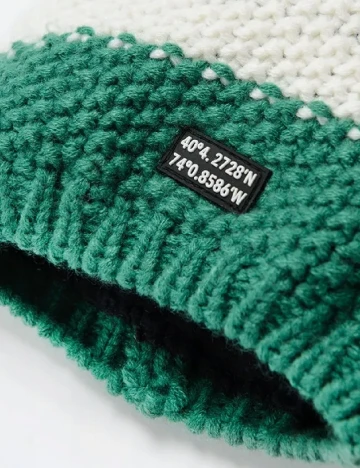 Caciula Cool Club, mix culori