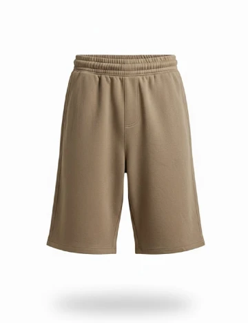 Pantaloni scurti Bershka, maro