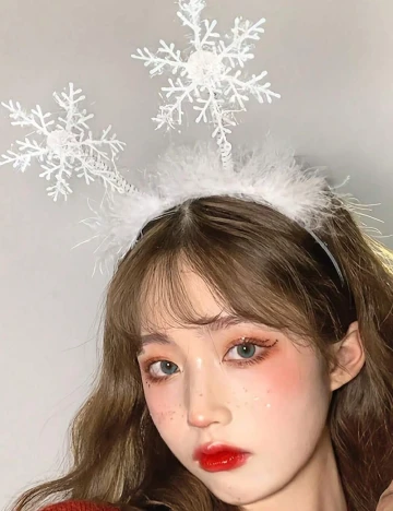 Set coronite 5 bucati SHEIN, alb