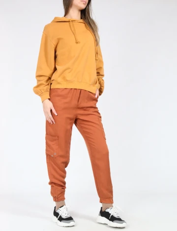 Pantaloni Zara, maro