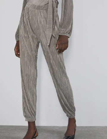 Pantaloni Zara, verde