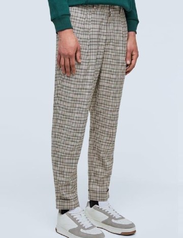 
						Pantaloni Zara, mix culori