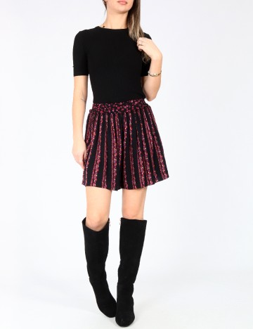 Pantaloni scurti Zara, negru/ floral print