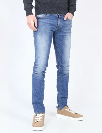 Blugi Bershka, albastru