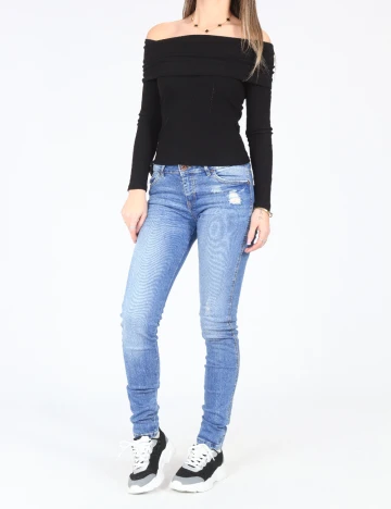 Blugi Bershka, albastru