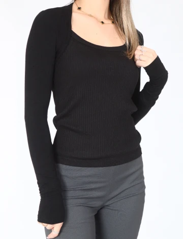 Bolero Bershka, negru