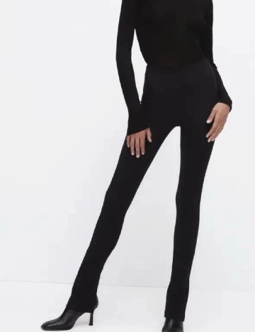 
						Pantaloni Zara, negru