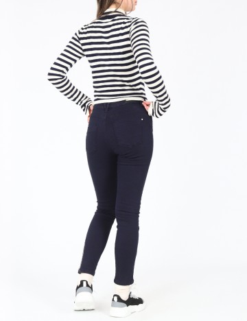 Blugi Bershka, bleumarin