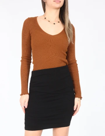 Fusta Bershka, negru