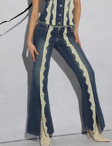 
						Blugi SHEIN, albastru