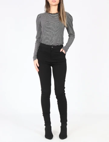 Pantaloni Bershka, negru