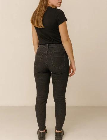 Blugi Bershka, negru