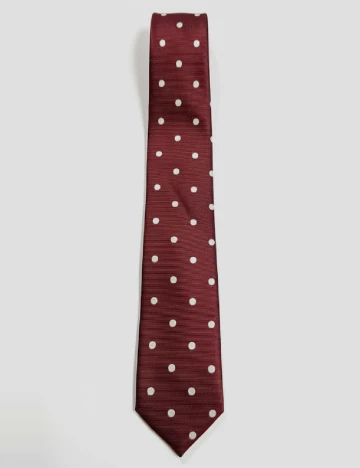 Cravata Zara, visiniu