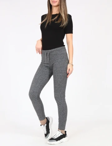 Pantaloni Pull&Bear, gri