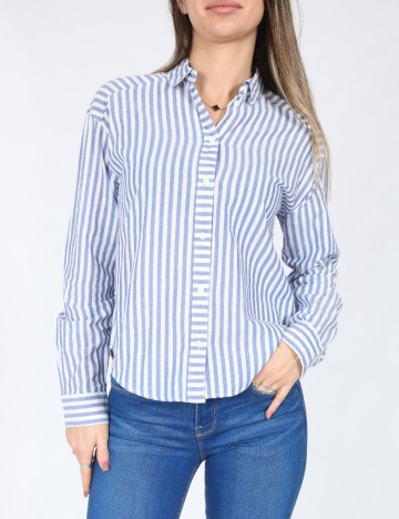 
						Camasa Bershka, albastru/alb